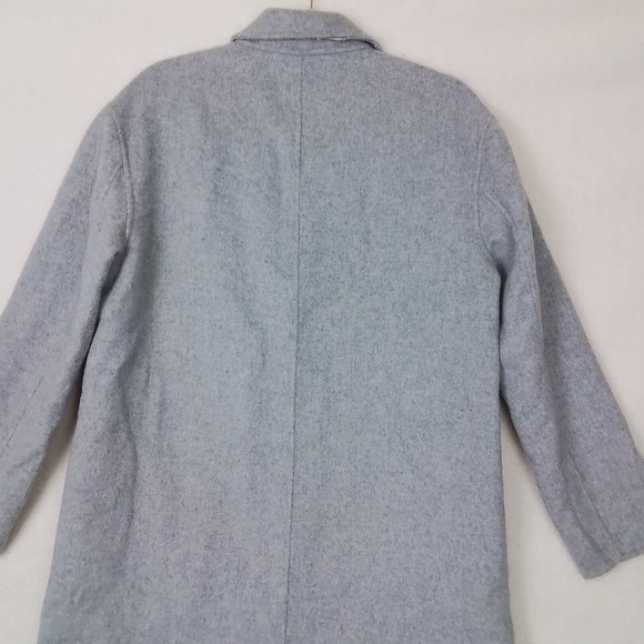 GAP Wool‎ Blend Soft Shell Overcoat Size Medium in Gray *FLAWED* - Picture 6 of 12